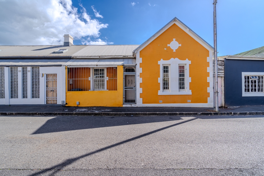 3 Bedroom Property for Sale in Woodstock Western Cape